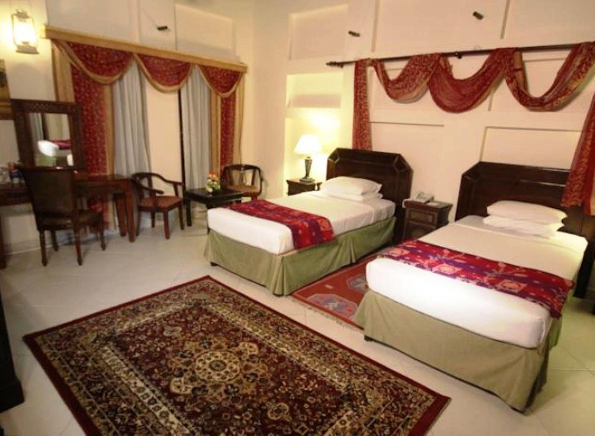 Orient Guest House Dubai Luaran gambar